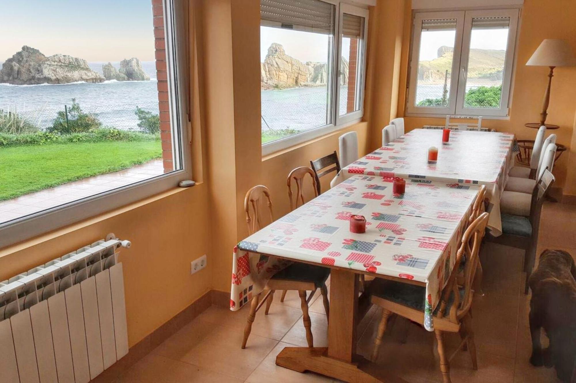 Spacious House With Sea View In Liencres + Jacuzzi Екстериор снимка